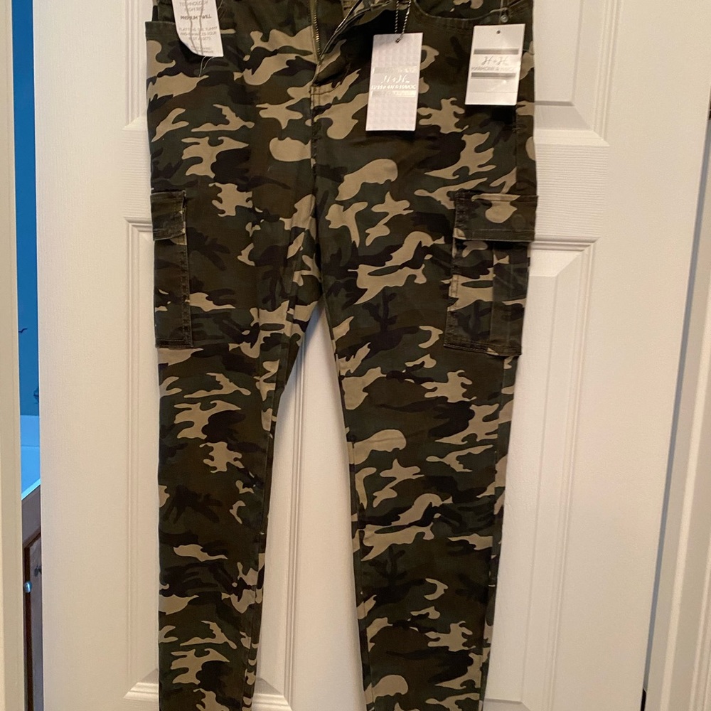 Camo. Harmony and Havoc pant